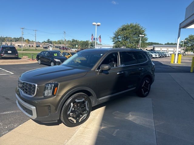 2023 Kia Telluride S