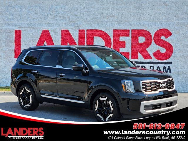 2023 Kia Telluride S