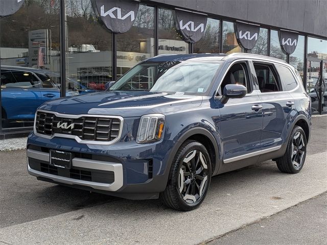 2023 Kia Telluride S