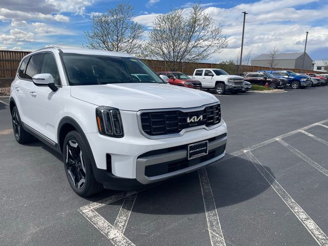 2023 Kia Telluride S