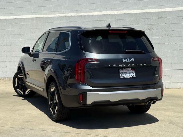 2023 Kia Telluride S