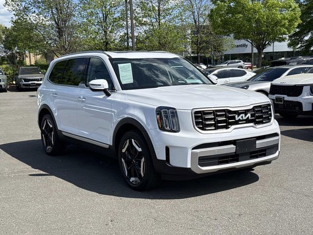 2023 Kia Telluride S