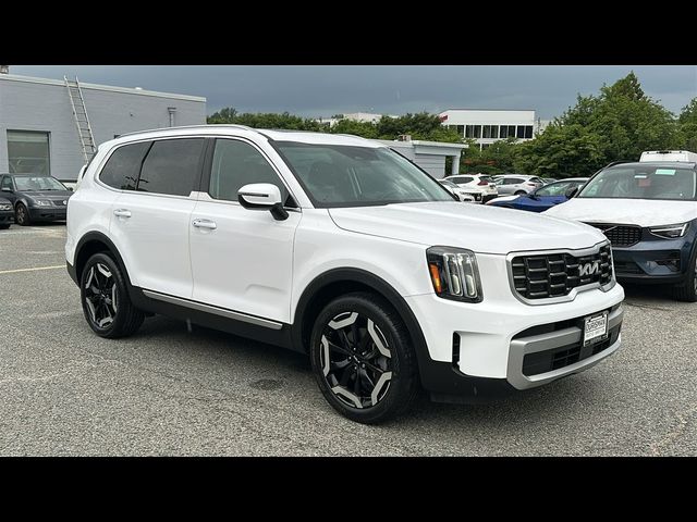 2023 Kia Telluride S
