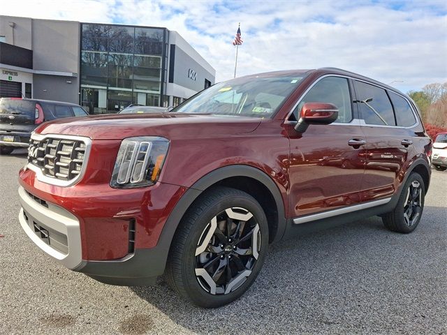 2023 Kia Telluride S