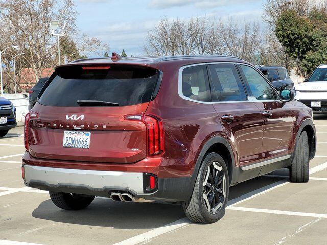 2023 Kia Telluride S