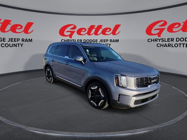 2023 Kia Telluride S