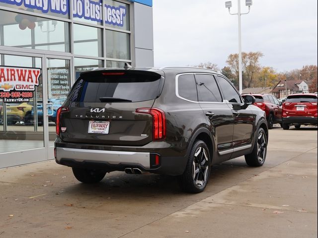 2023 Kia Telluride S