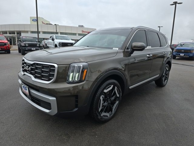 2023 Kia Telluride S