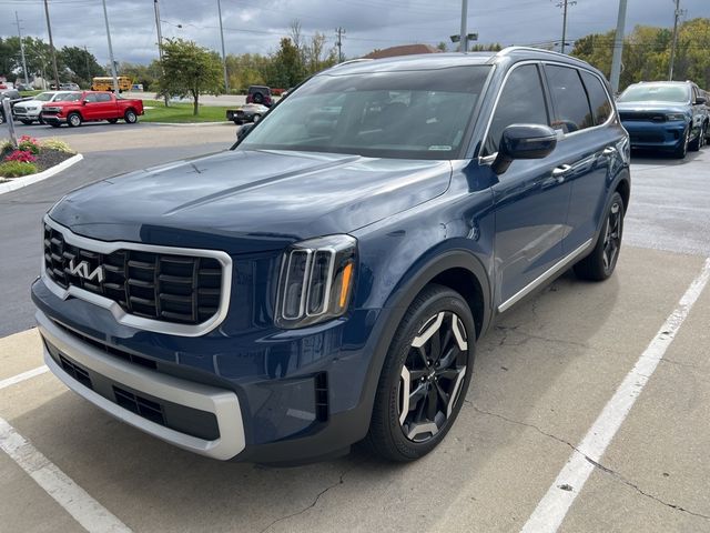 2023 Kia Telluride S