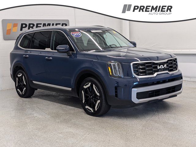 2023 Kia Telluride S