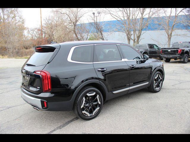 2023 Kia Telluride S