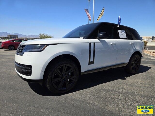 2023 Land Rover Range Rover SE