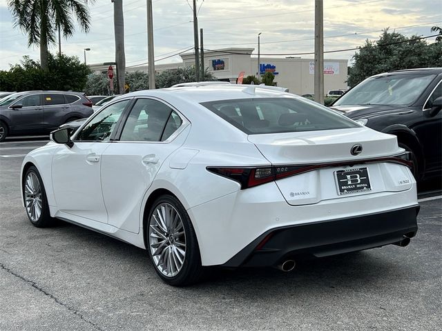 2023 Lexus IS 300