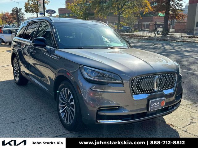 2023 Lincoln Aviator Standard