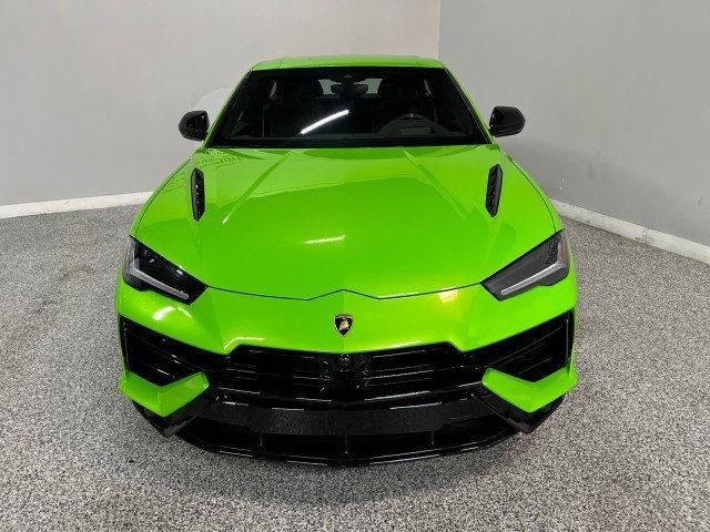 2023 Lamborghini Urus S