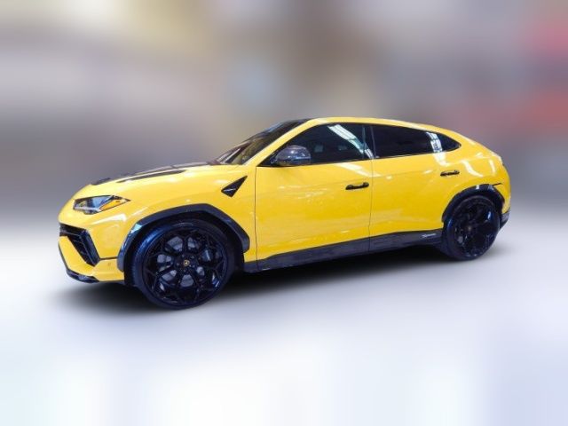 2023 Lamborghini Urus Performante