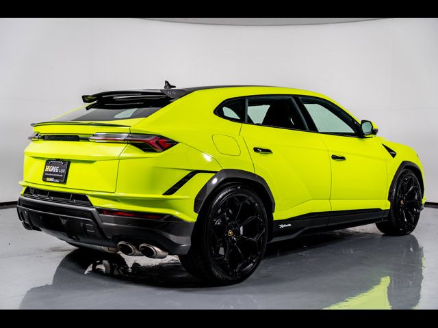 2023 Lamborghini Urus Performante