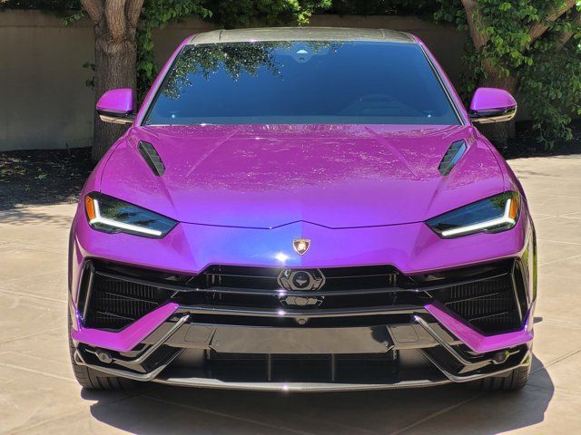 2023 Lamborghini Urus Performante