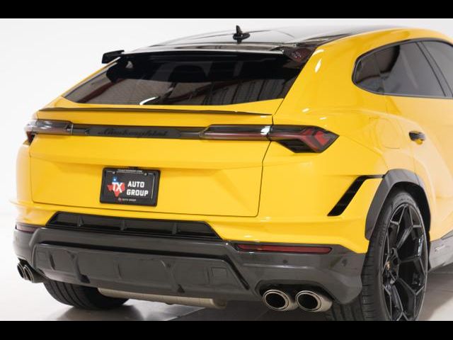 2023 Lamborghini Urus Performante