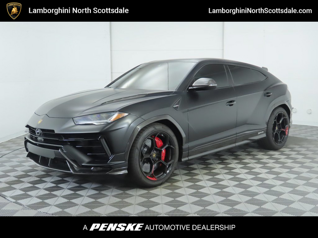 2023 Lamborghini Urus Performante