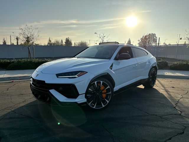 2023 Lamborghini Urus S