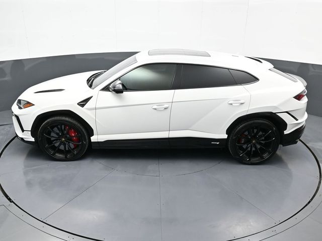 2023 Lamborghini Urus S