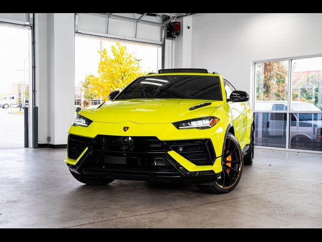 2023 Lamborghini Urus S