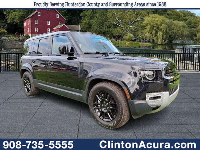 2023 Land Rover Defender SE