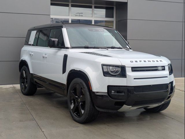 2023 Land Rover Defender V8