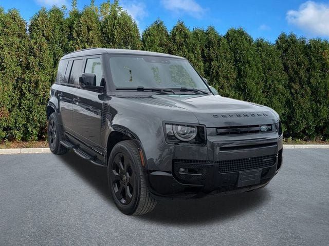 2023 Land Rover Defender X-Dynamic SE