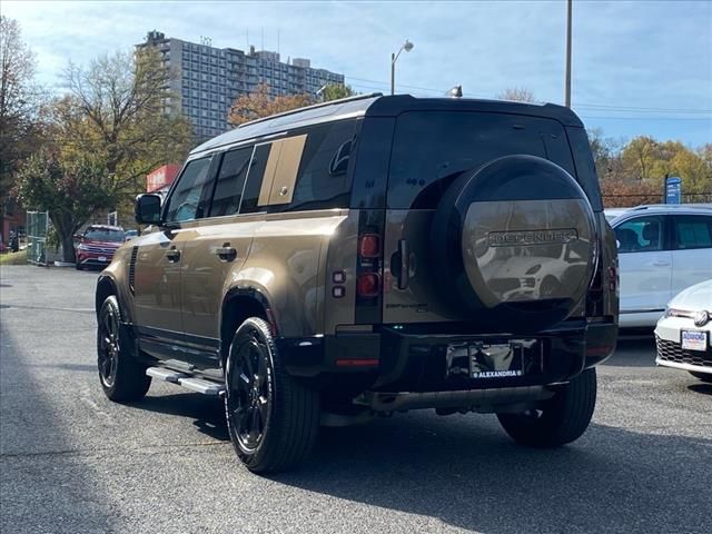 2023 Land Rover Defender X-Dynamic SE