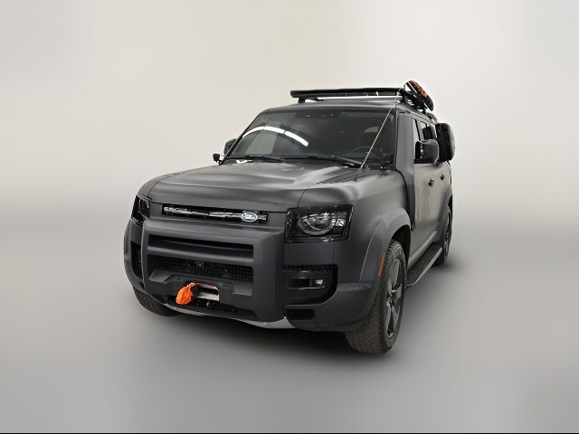 2023 Land Rover Defender SE