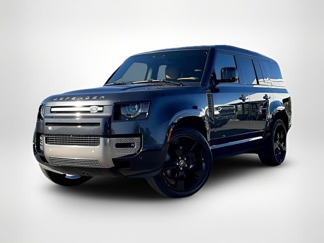 2023 Land Rover Defender SE