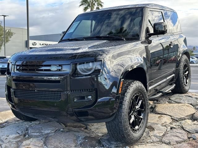 2023 Land Rover Defender V8