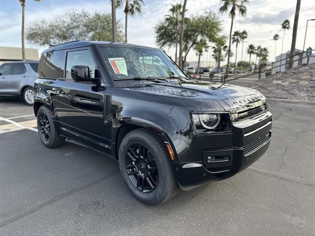 2023 Land Rover Defender X-Dynamic SE