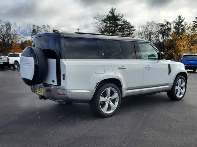 2023 Land Rover Defender First Edition