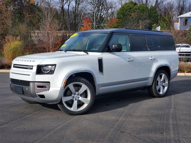 2023 Land Rover Defender First Edition