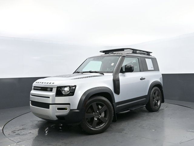 2023 Land Rover Defender SE