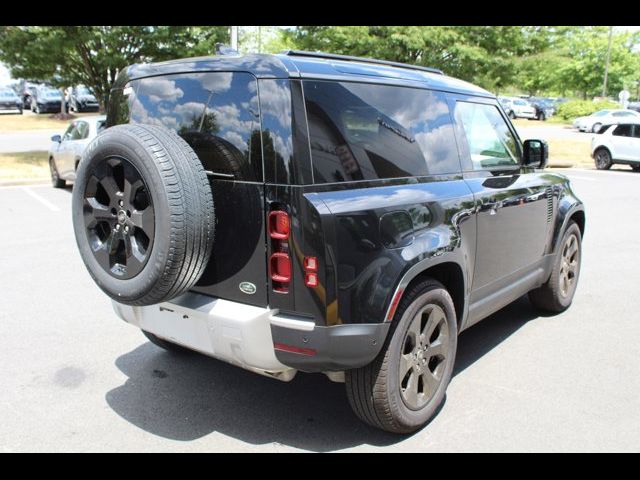 2023 Land Rover Defender SE