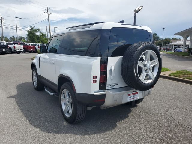 2023 Land Rover Defender SE