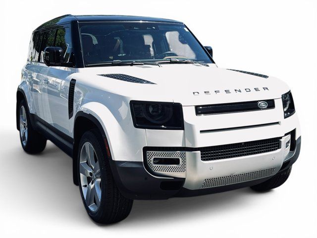 2023 Land Rover Defender SE