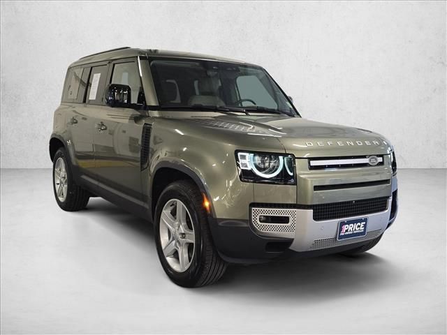 2023 Land Rover Defender SE