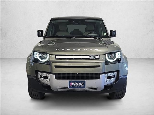 2023 Land Rover Defender SE
