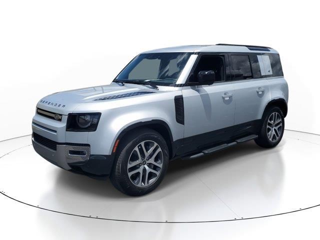 2023 Land Rover Defender SE