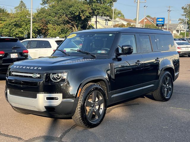 2023 Land Rover Defender SE