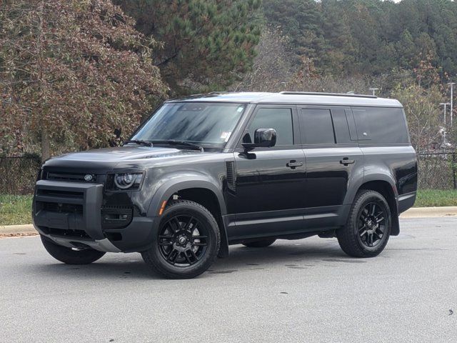 2023 Land Rover Defender SE