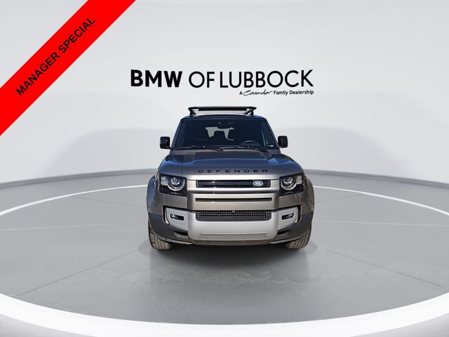 2023 Land Rover Defender SE