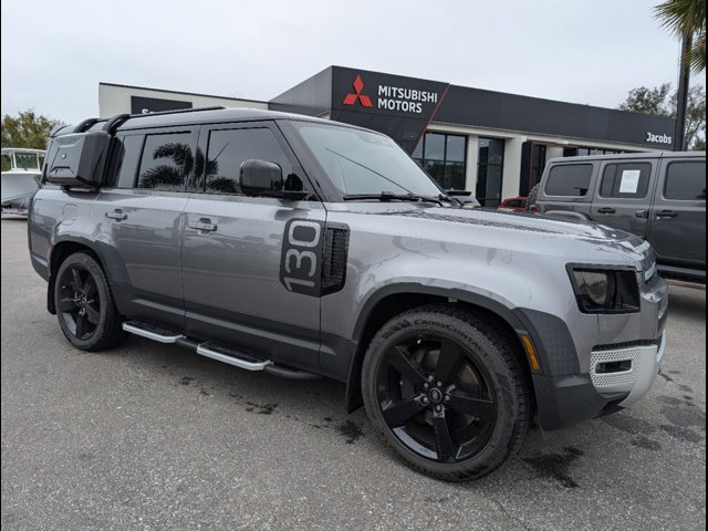 2023 Land Rover Defender SE