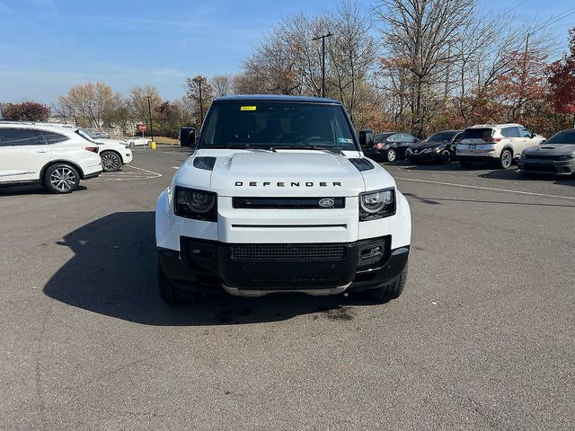 2023 Land Rover Defender V8