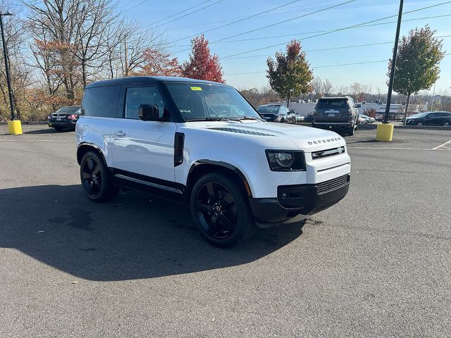 2023 Land Rover Defender V8